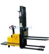 CDD20 2T-2.5M堆高車(chē)載重2噸，提升2.5米